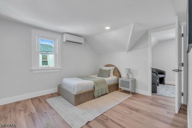 12 Enfield Ave, Montclair Twp., NJ 07042