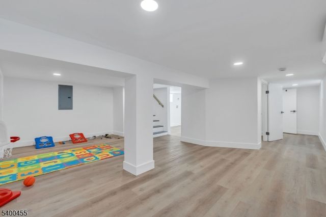 12 Enfield Ave, Montclair Twp., NJ 07042