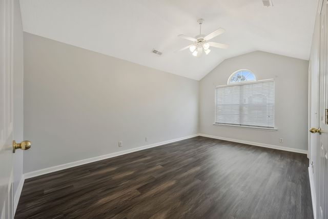 7464 Maggie Dr, Antioch, TN 37013