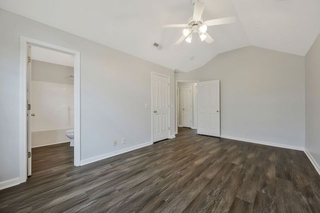 7464 Maggie Dr, Antioch, TN 37013