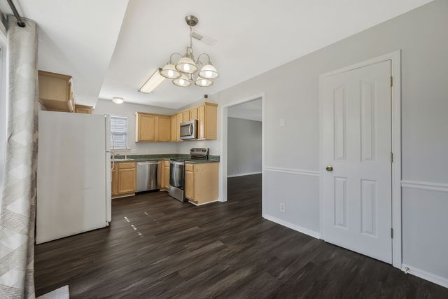 7464 Maggie Dr, Antioch, TN 37013