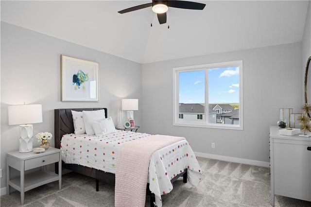 22015 W 80th Terrace, Shawnee, KS 66220