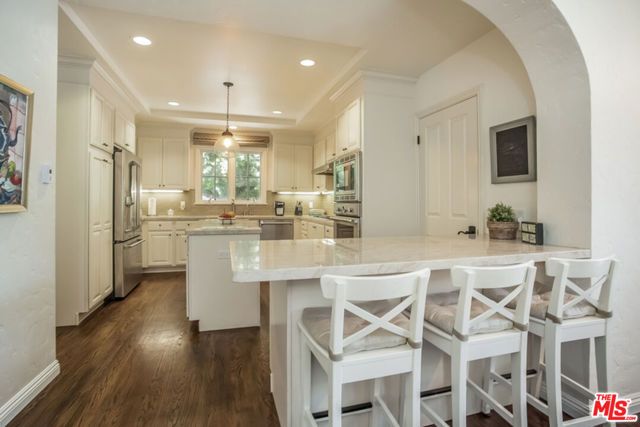 1332 Comstock Avenue, Los Angeles, CA 90024