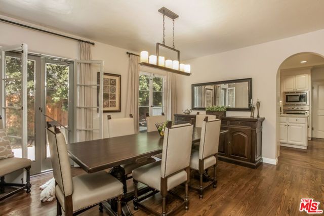 1332 Comstock Avenue, Los Angeles, CA 90024