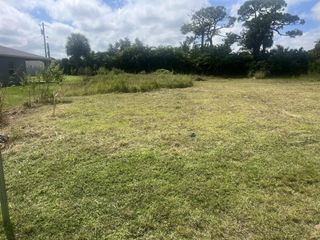 198 NE St James Drive, Port St Lucie, FL 34983