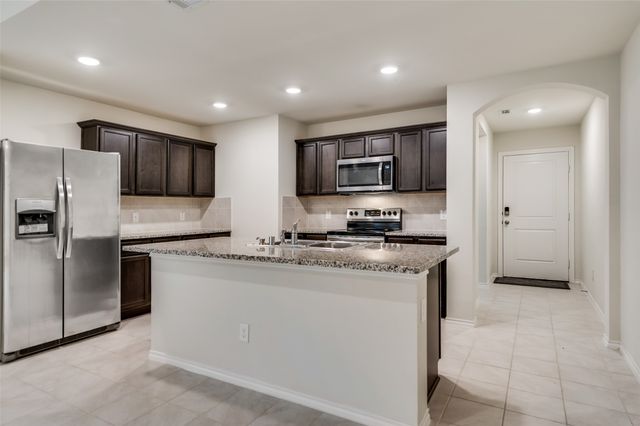 1302 Meadow Creek Drive, Princeton, TX 75407