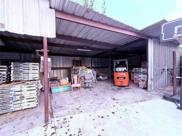 6325 Cullen Boulevard, Houston, TX 77021