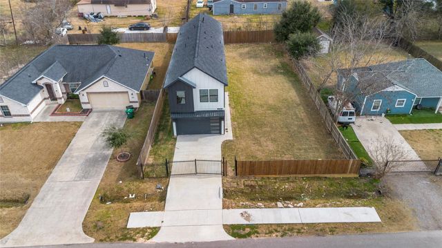 1113 Danube Street, Houston, TX 77051