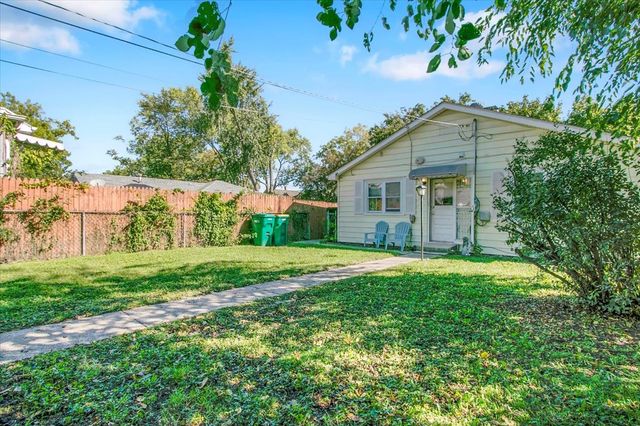 703 Oakland Avenue, Joliet, IL 60435