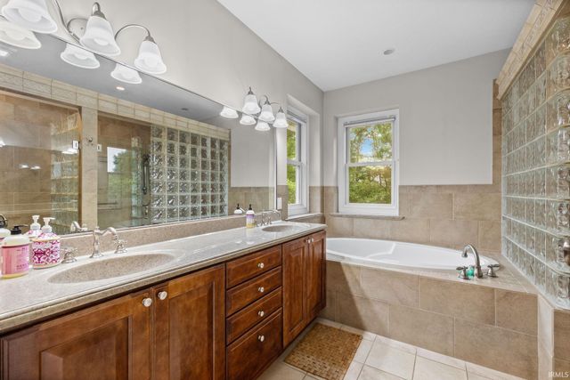 1201 W Kingswood Road, West Lafayette, IN 47906