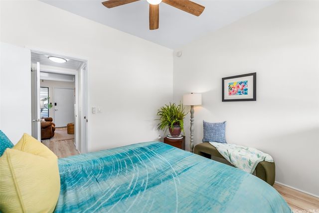 2860 Waialae Avenue PH3, Honolulu, HI 96826