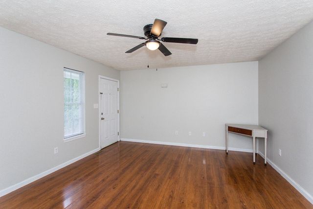 271 April Way, Winchester, KY 40391