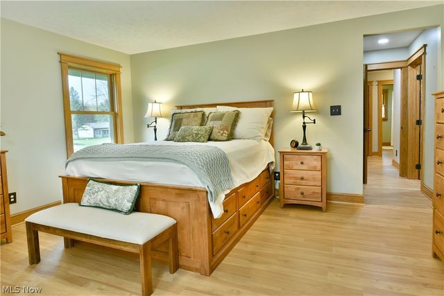 3203 Morrow Drive, Cortland, OH 44410