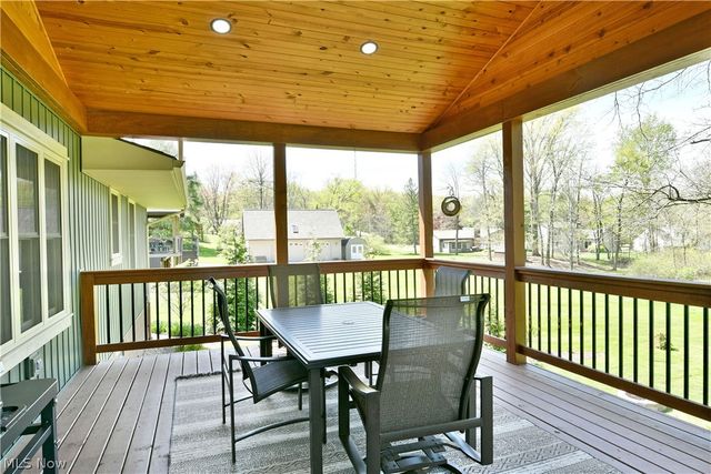 3203 Morrow Drive, Cortland, OH 44410