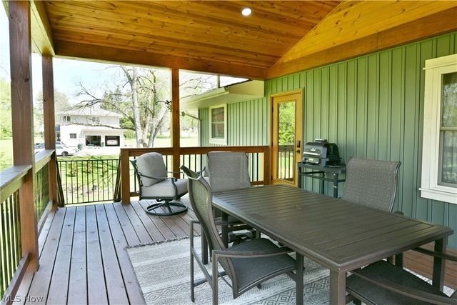 3203 Morrow Drive, Cortland, OH 44410
