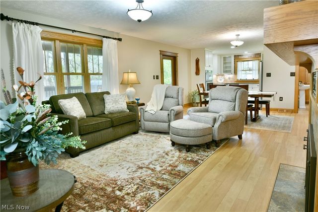 3203 Morrow Drive, Cortland, OH 44410