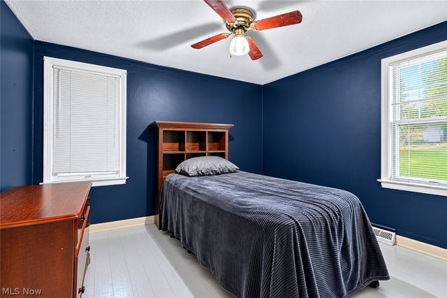 29408 Luxona Avenue, Wickliffe, OH 44092