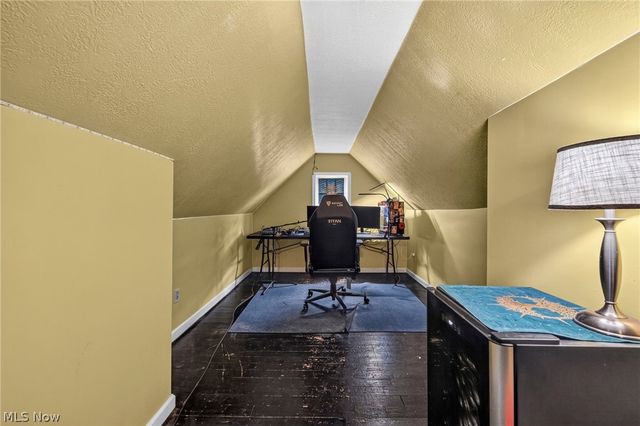 29408 Luxona Avenue, Wickliffe, OH 44092