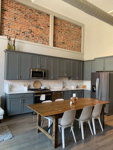 44 N High Street, 3B, Columbus, OH 43215