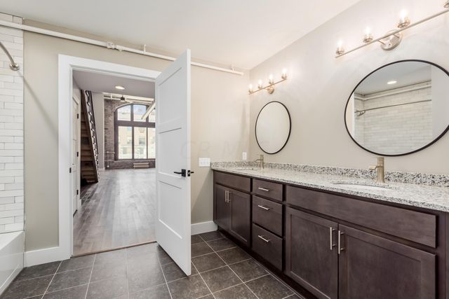 44 N High Street, 3B, Columbus, OH 43215