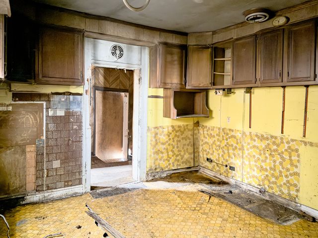 609 E 88th Place, Chicago, IL 60619