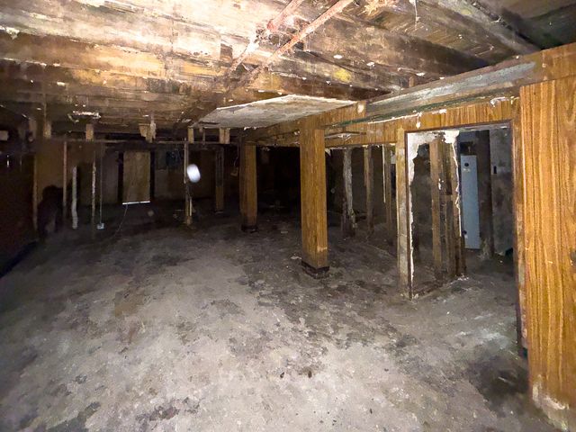 609 E 88th Place, Chicago, IL 60619