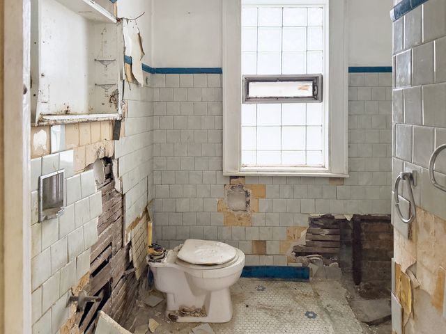 609 E 88th Place, Chicago, IL 60619