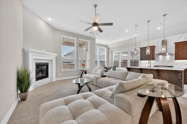 3725 Paradise Way, Sherman, TX 75090