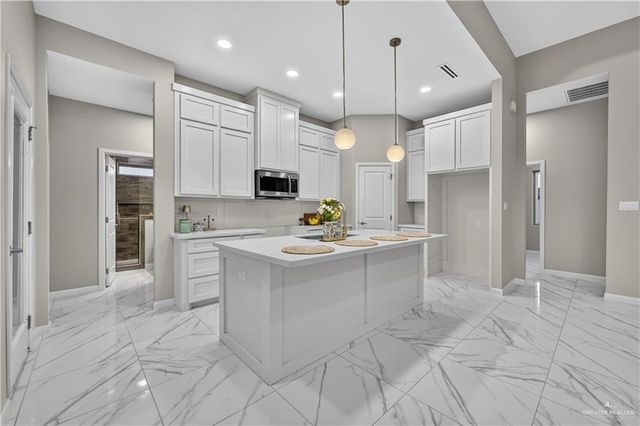 2911 Magnolia Drive, San Juan, TX 78589