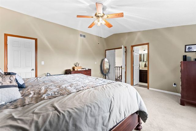 1234 Harwood Circle, Saline, MI 48176