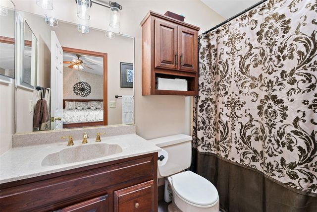 1234 Harwood Circle, Saline, MI 48176