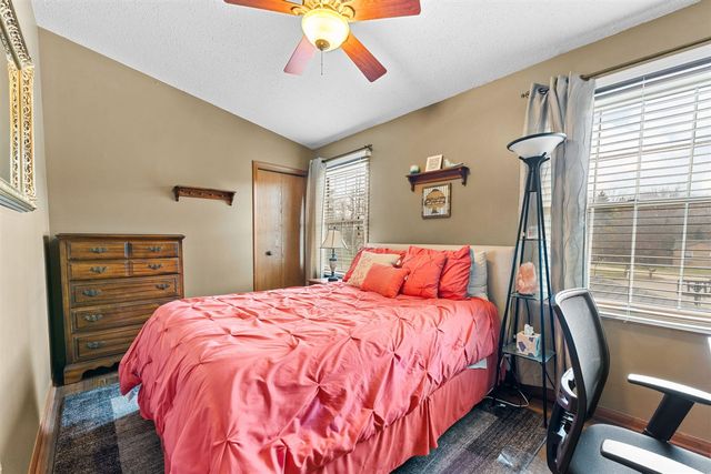 1234 Harwood Circle, Saline, MI 48176