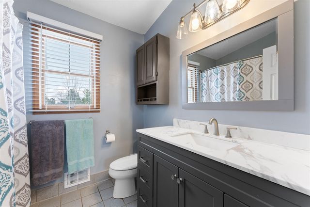 1234 Harwood Circle, Saline, MI 48176