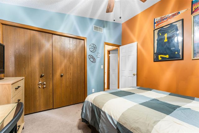 1234 Harwood Circle, Saline, MI 48176