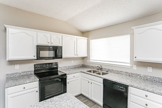 6736 Bighorn Ridge, Arlington, TX 76002