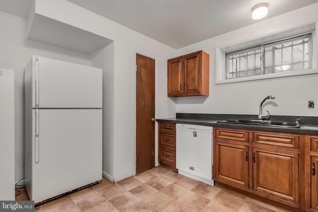 3323 NASH PL SE, Washington, DC 20020