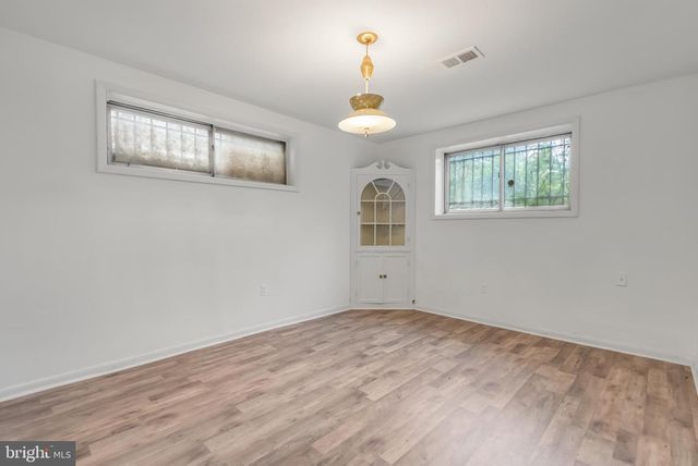 3323 NASH PL SE, Washington, DC 20020
