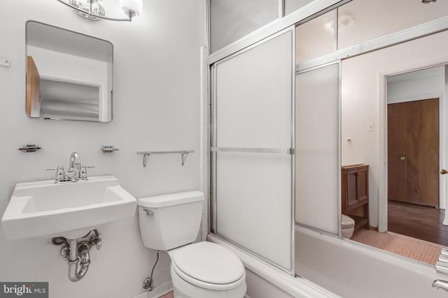 3323 NASH PL SE, Washington, DC 20020