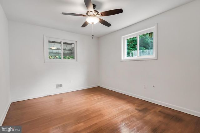 3323 NASH PL SE, Washington, DC 20020
