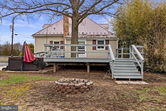 883 SIDDONSBURG RD, Lewisberry, PA 17339