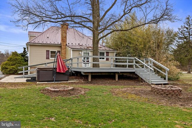 883 SIDDONSBURG RD, Lewisberry, PA 17339