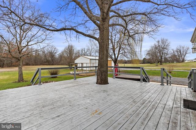 883 SIDDONSBURG RD, Lewisberry, PA 17339