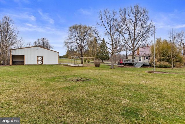 883 SIDDONSBURG RD, Lewisberry, PA 17339