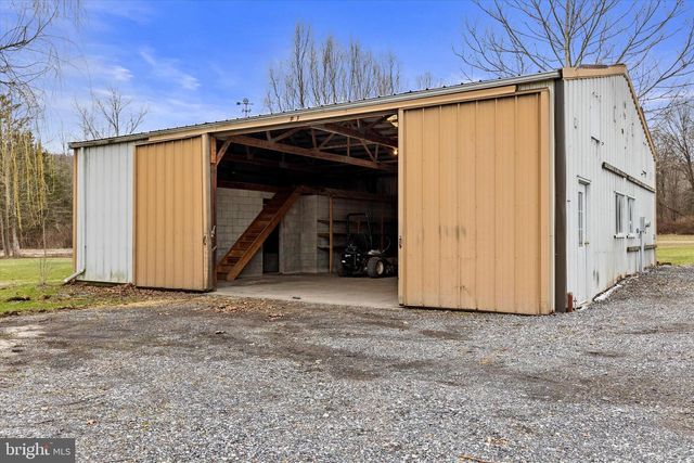 883 SIDDONSBURG RD, Lewisberry, PA 17339