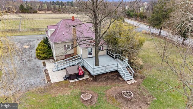 883 SIDDONSBURG RD, Lewisberry, PA 17339
