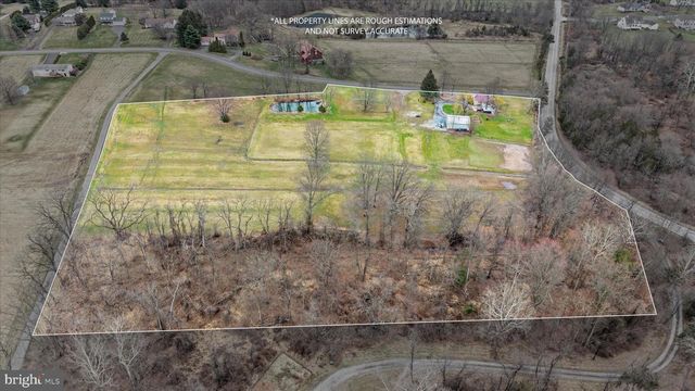 883 SIDDONSBURG RD, Lewisberry, PA 17339