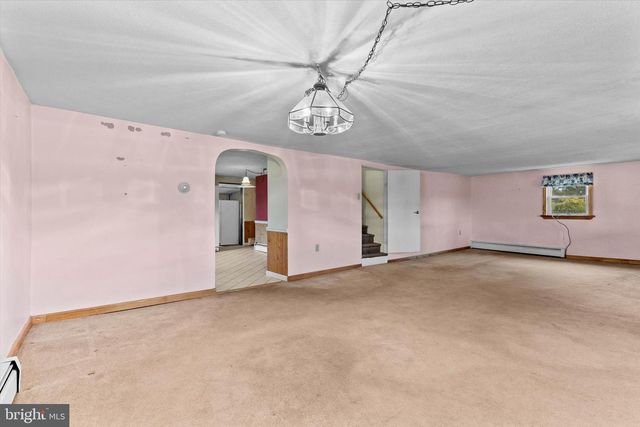 883 SIDDONSBURG RD, Lewisberry, PA 17339