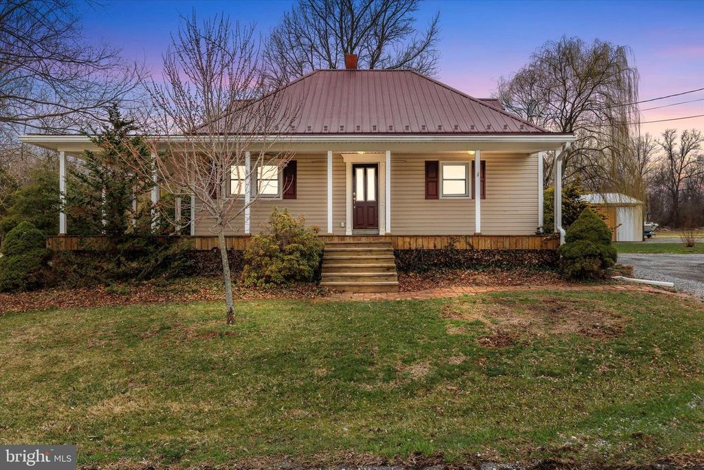 883 SIDDONSBURG RD, Lewisberry, PA 17339