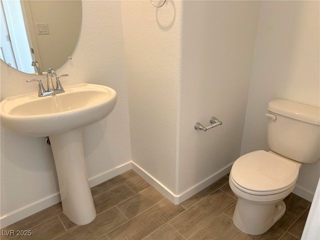 5712 East Badlands Lane, Pahrump, NV 89061