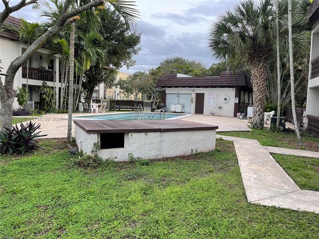 6175 NW 57th Street 116, Tamarac, FL 33319